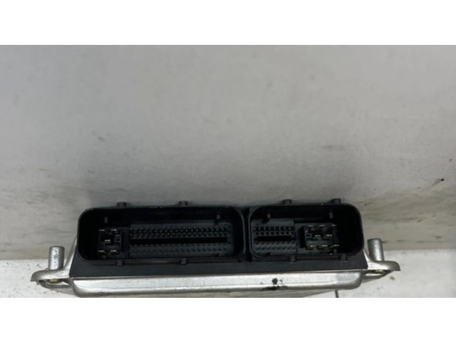 Řídící jednotka 038906019GQ Audi A4 S4 B5 8D 1999