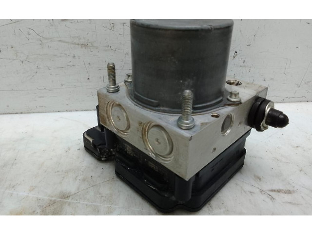 Блок АБС 6C0907379R Skoda Fabia Mk3 (NJ) 2015 - 2021 года