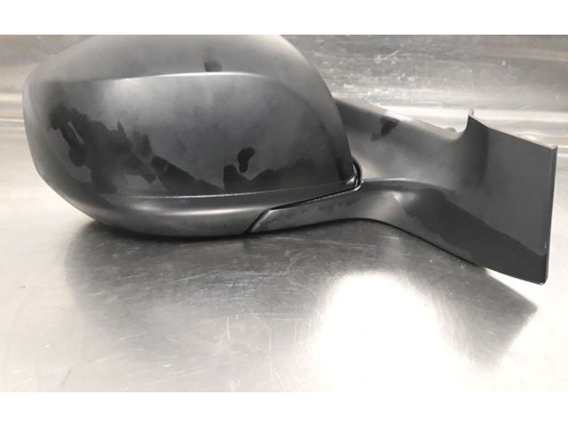 Зеркало электрическое        Suzuki Splash   -  года   