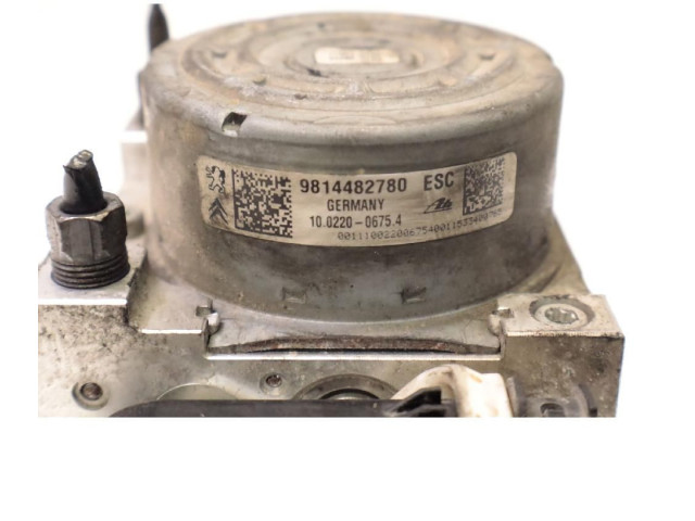 Блок АБС 10.0220-0675.4 Peugeot 2008 I 2013 - 2019 года