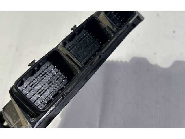 Řídící jednotka nec025087 Nissan Titan 2017