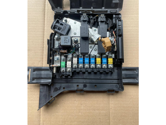 Pojistková skříňka 97061030300 Porsche Panamera (970) 2014