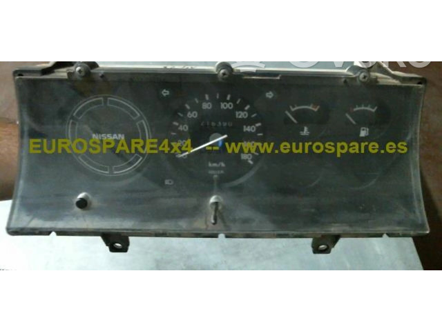 Přístrojová deska Nissan Patrol 260 1989 195476-01, G9800