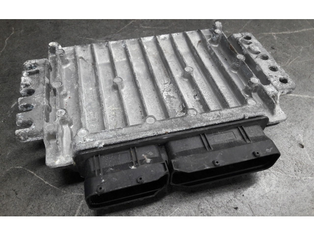 Блок управления двигателем ECU Mini One - Cooper R50 - 53