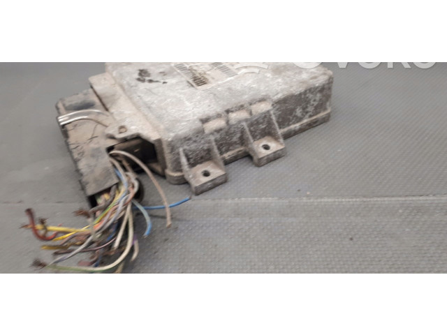 Блок управления двигателя 46466672   Lancia Delta