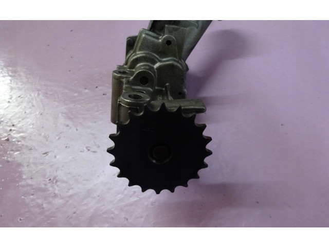 Масляный насос   7700100894G  Renault Trafic II (X83) 