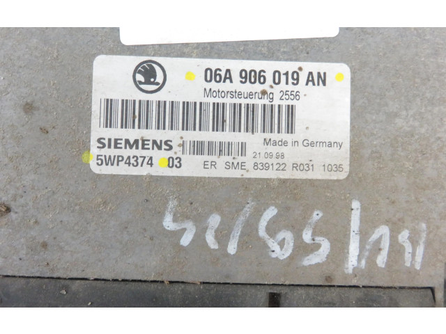 Блок управления двигателя 5WP4374, 06A906019AN   Skoda Octavia Mk1 (1U)