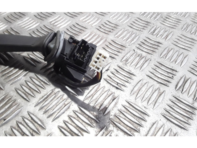 Ручка стеклоочистителей    Volvo S70  V70  V70 XC