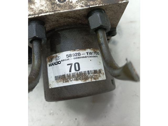 Блок управления АБС 589201W700, 1W700   KIA Rio