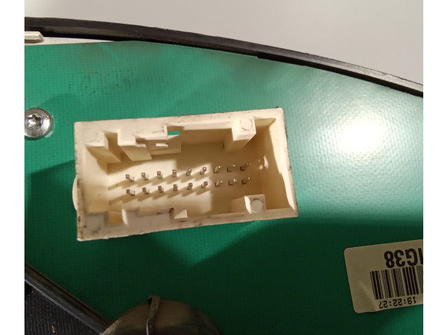 Přístrojová deska  Citroen Berlingo 2008 55500030000, DF22MG38  