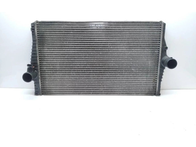 Интеркулер  30748808   Volvo XC90 