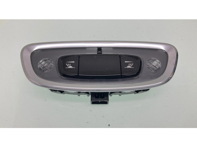 Фонарь освещения задних мест