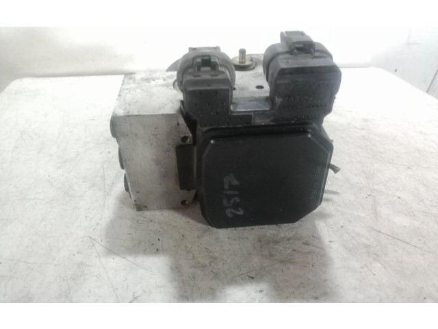 Блок АБС 4454053010 Lexus IS 200-300 1999 - 2005 года