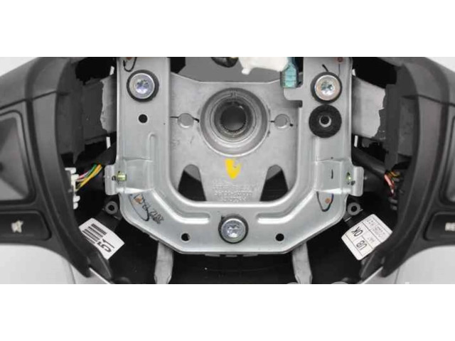 Руль KIA Rio 2012-2016 года 561301W000