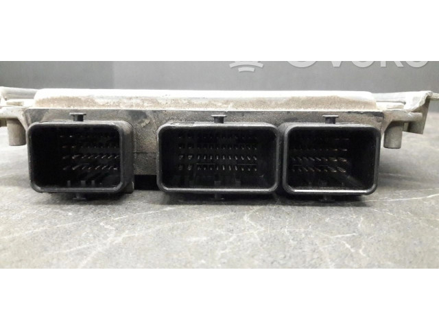 Блок управления двигателем Блок управления 0261208376   Citroen C2