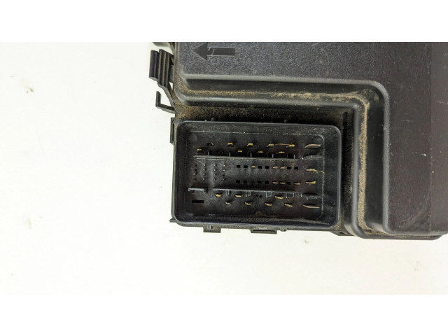 Блок предохранителей  FG9T14A067, 13480436   Ford Fusion II    