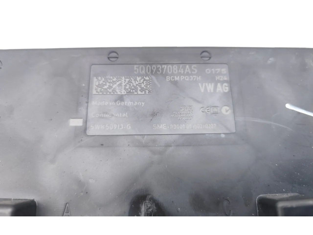 Блок комфорта 5Q0937084AS Skoda Octavia Mk3 (5E)