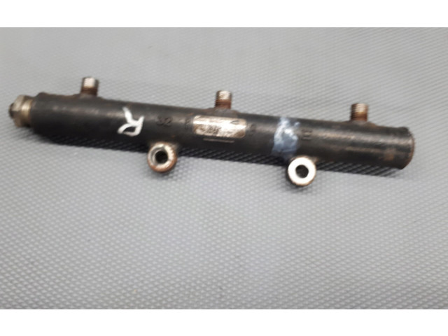 Топливная рампа 4R8Q-9D280BC Jaguar XJ X351