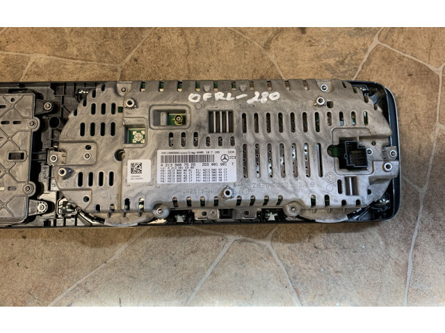 Přístrojová deska Mercedes-Benz E W213 2018 A2139004724