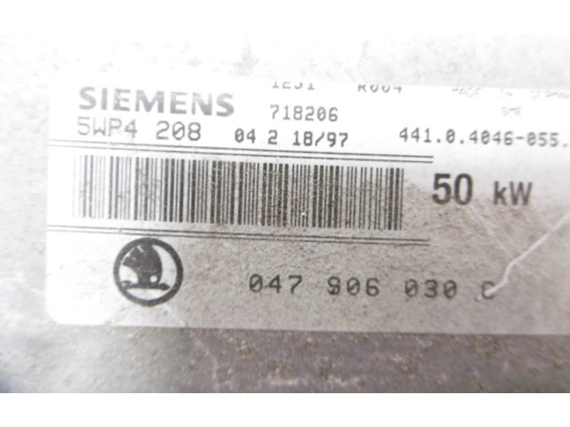 Řídící jednotka 047906030C, 047906030C Skoda Felicia I 1997