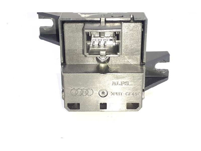 Блок управления 81B919616A   Audi Q2 -