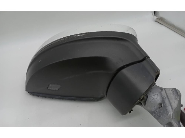 Zpětné zrcátko Volkswagen Tiguan 2008 E8047979