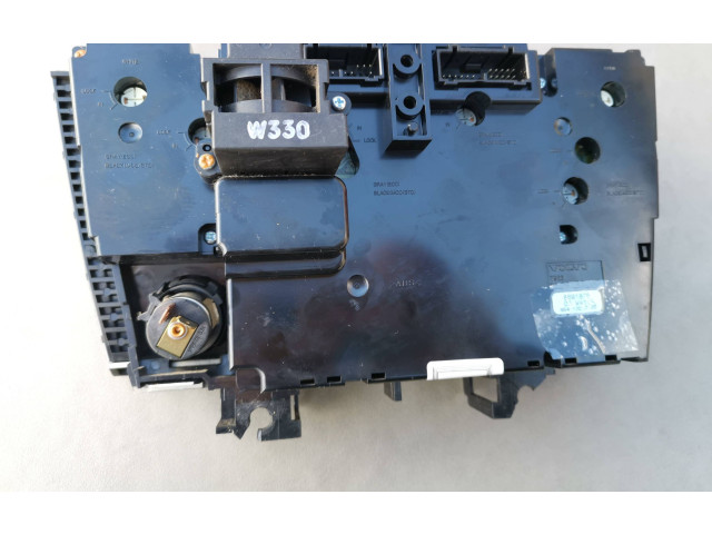 Блок управления климат-контролем 8691876, M6411200129 Volvo V70