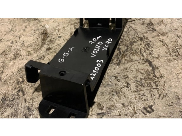 Другая деталь салона