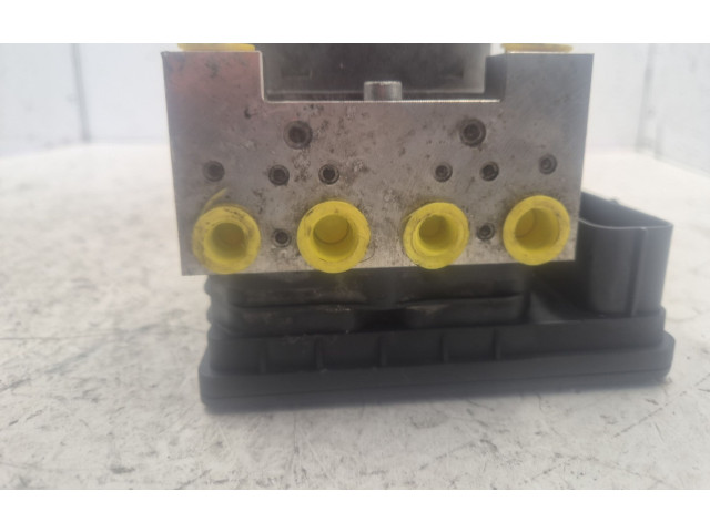 Блок АБС 476605737R   Dacia  Lodgy  2012 -  года