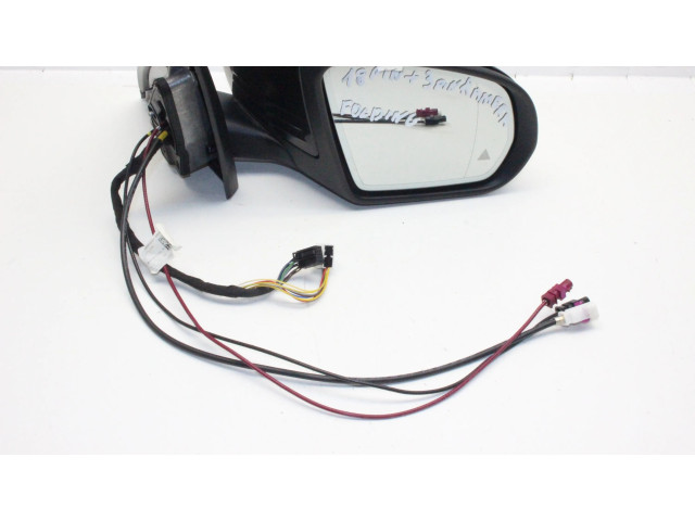 Зеркало электрическое        Mercedes-Benz EQC  2019 -  года   