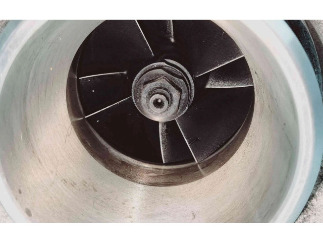 Turbodmychadlo Турбина 25187704 Opel Antara