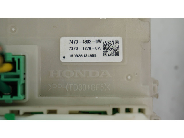Блок предохранителей T8MG111M1, 747048320W   Honda HR-V    