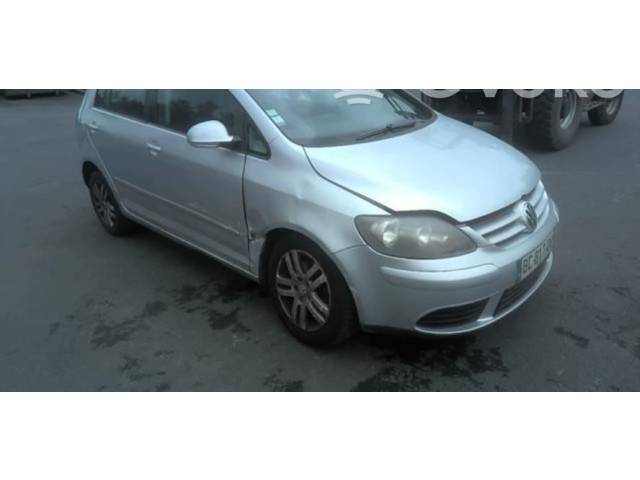 Генератор 06F903023F Volkswagen Golf Plus