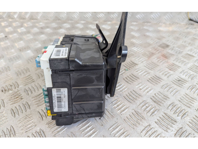 Блок предохранителей GK2T-14401-CHB Ford Tourneo Custom