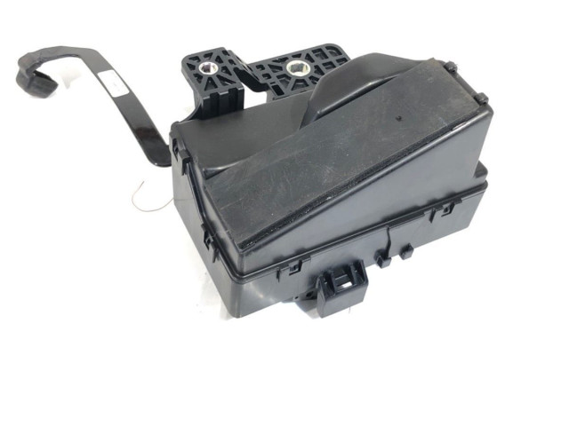 Блок предохранителей 37553-G2100 KIA Niro