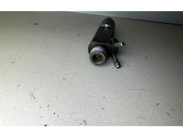 Vstřikovač 046130201F, 046130201F Audi A6 S6 C4 4A