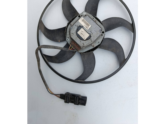 Вентилятор радиатора     7561713    BMW 3 E90 E91 