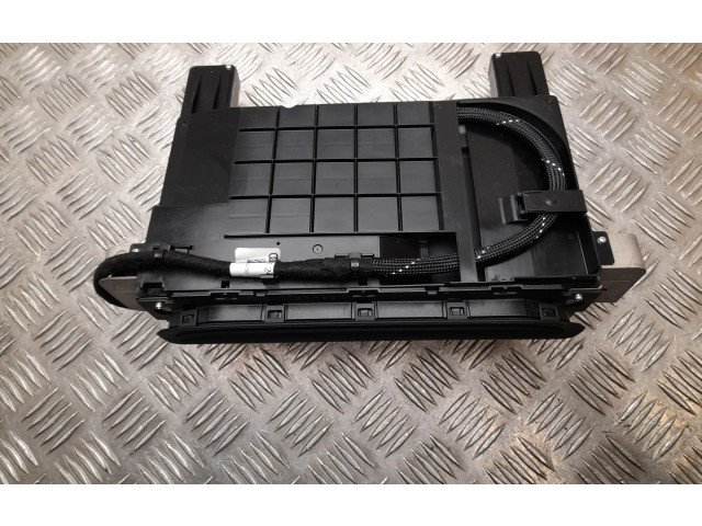 Дисплей    4M0857273B   Audi Q7 4M