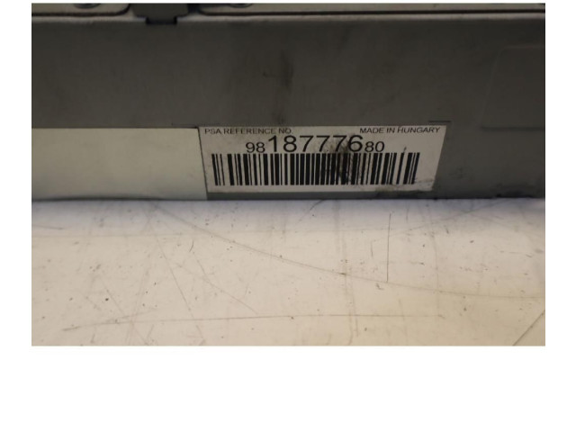 Радио/ проигрыватель CD/DVD / навигация 9818777680 Peugeot Partner III