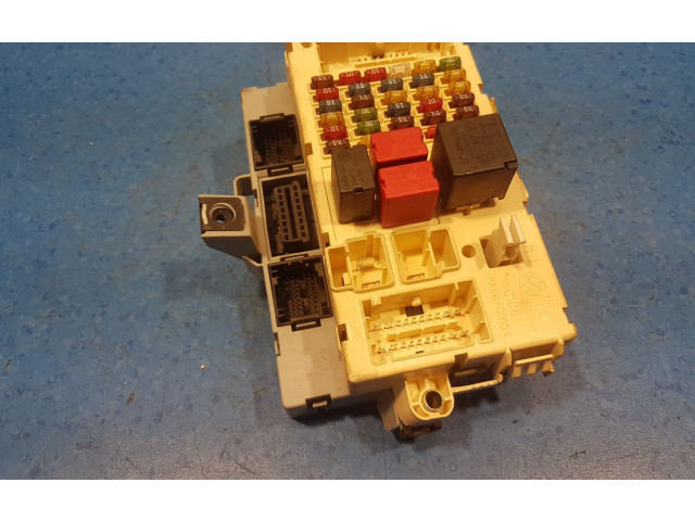 Рулевая рейка  Ящик предохранителей (комплект) 60684628, 60684628   Alfa Romeo GTV  -  года