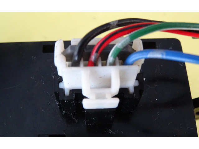 Дисплей MR189269 Mitsubishi Lancer