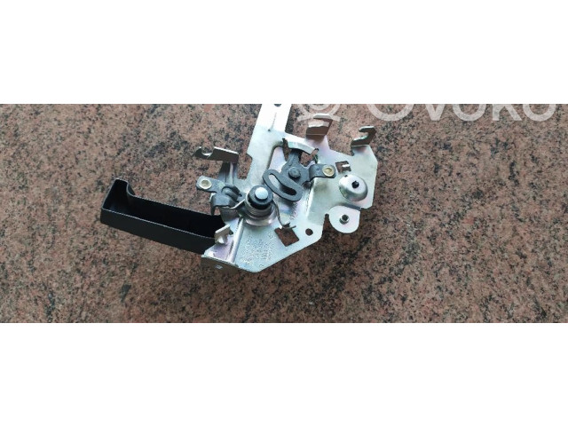 Замок раздвижная дверь 826706945R   Nissan NV300