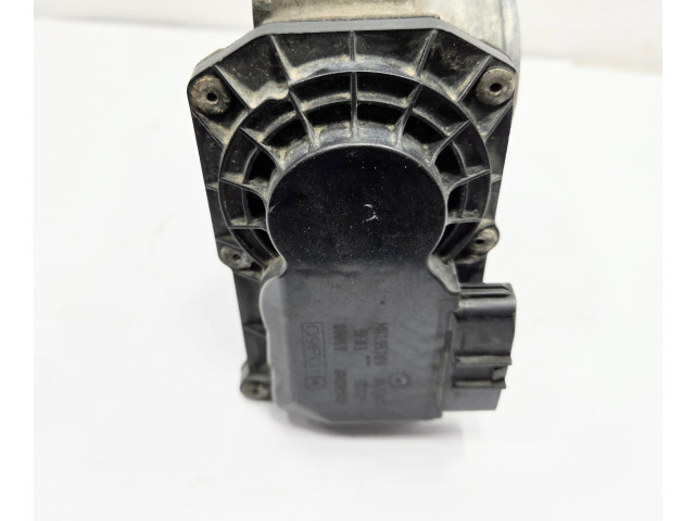 Подушка безопасности водителя MN95709 Mitsubishi Colt