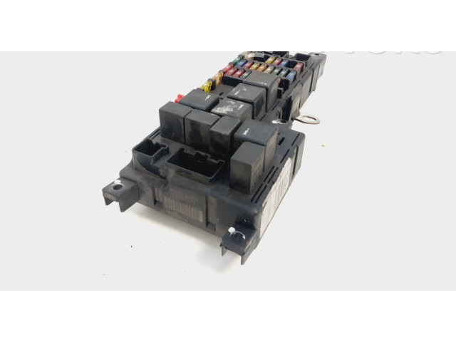 Блок предохранителей 30679527, 08696098   Volvo XC90    