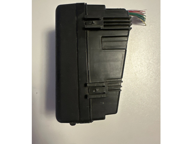 Блок предохранителей    Subaru XV II