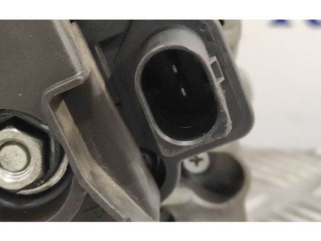 Генератор    Volkswagen Caddy      