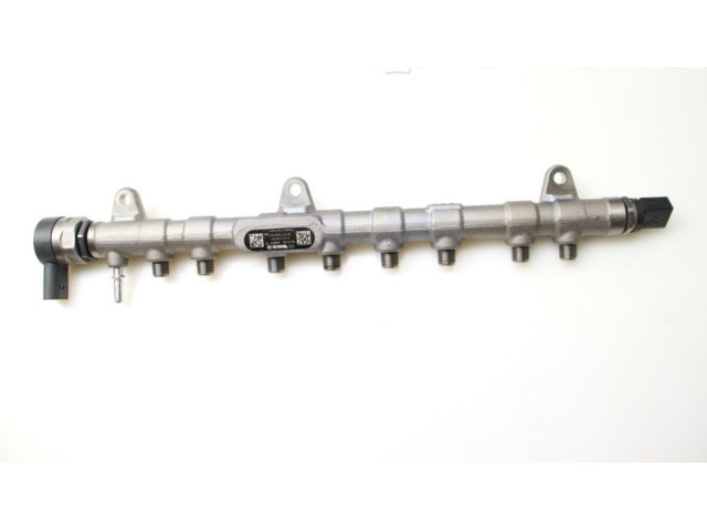 Vstřikovací lišta 8571569 BMW 5 G30 G31 B57 D30A