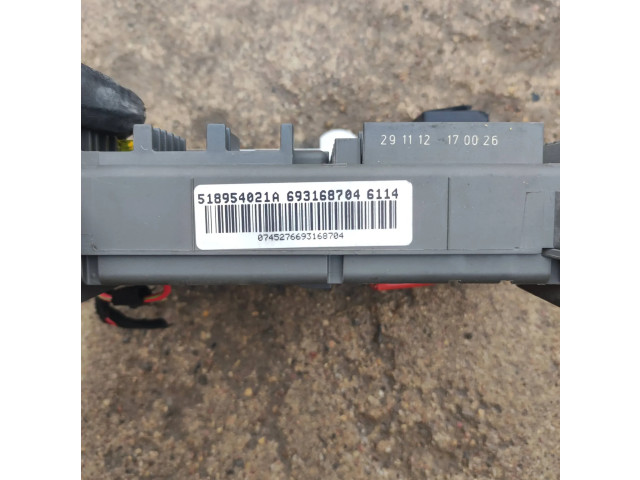 Pojistková skříňka 518954021A, 693168704 BMW X6 E71 2013