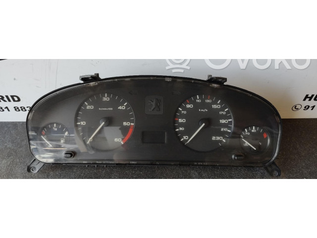 Přístrojová deska  Peugeot 406  9630372780  