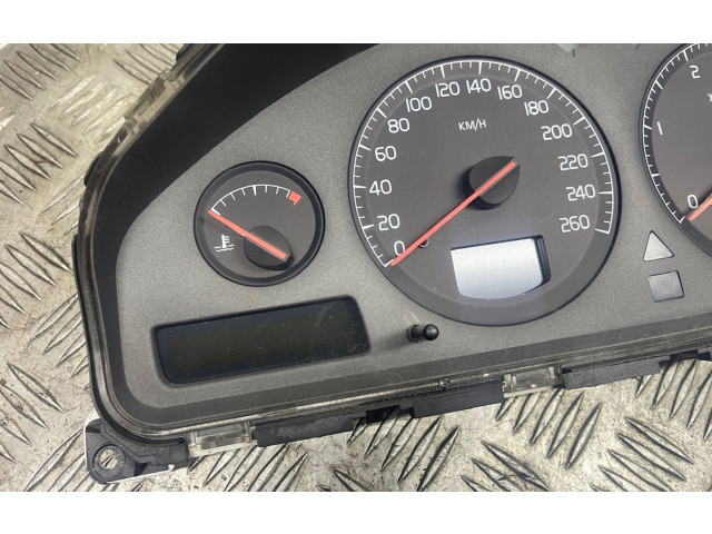 Панель приборов 8602474, 69294630T   Volvo V70       